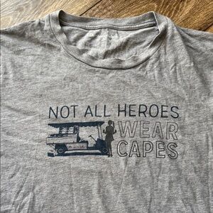 Travis Mathew Tee shirt